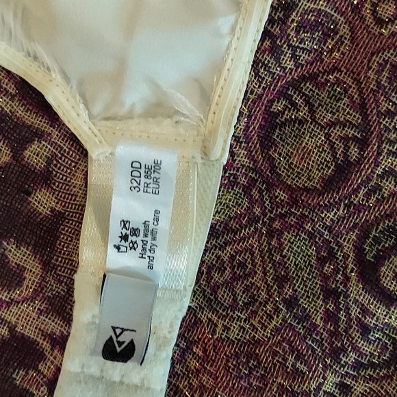 What Katie Did CC09 1940s bra - Picture 5 of 6